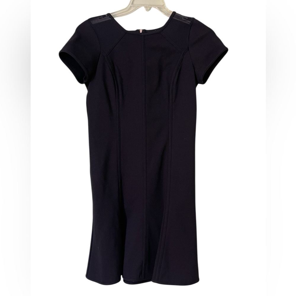 Ann Taylor little black body corp dress W/flared skirt & mesh shoulders. Size 6 - Picture 4 of 8